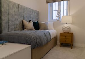 Photo 7- click for photo gallery